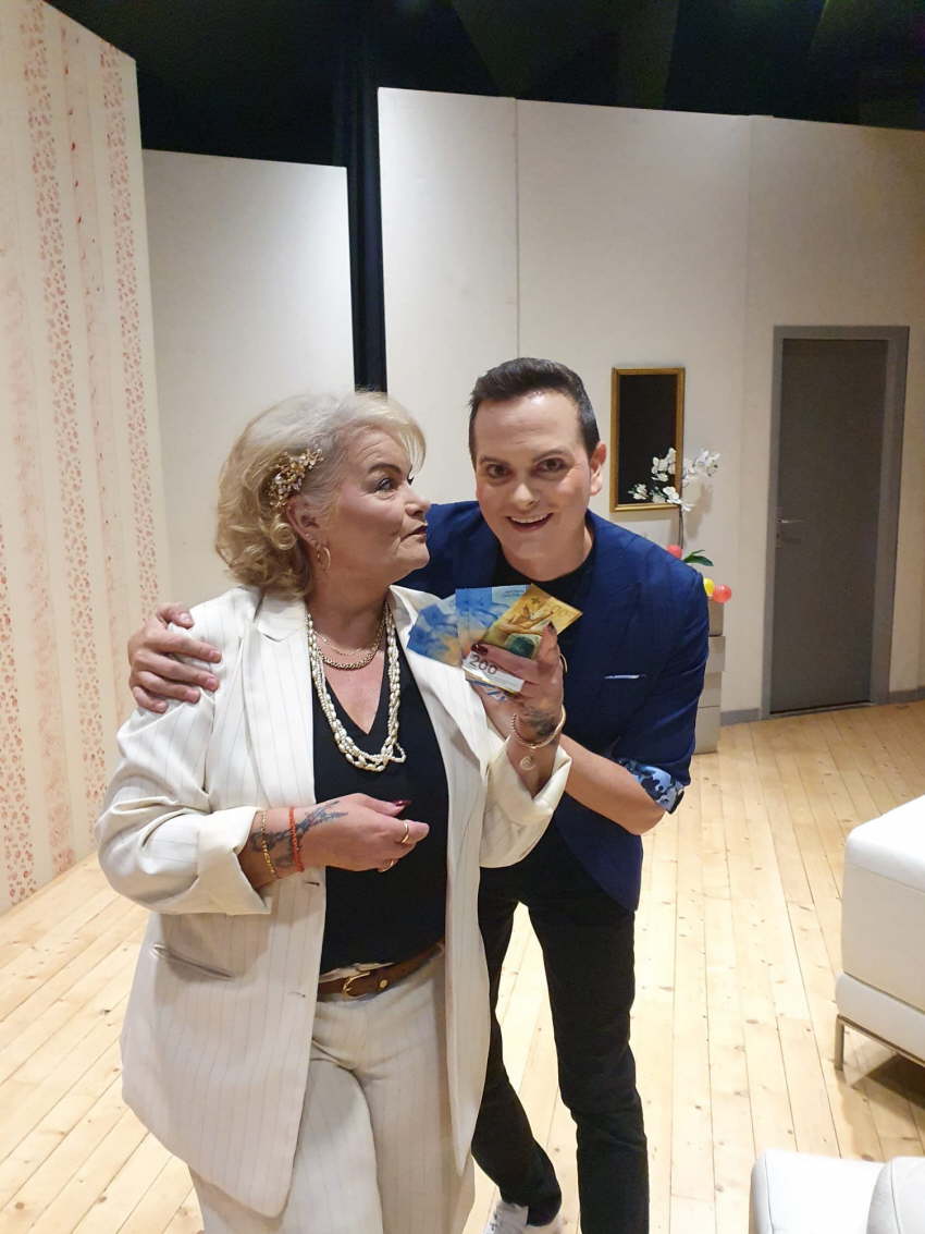 3b1025a7-8809-4eef-be14-005985718b98