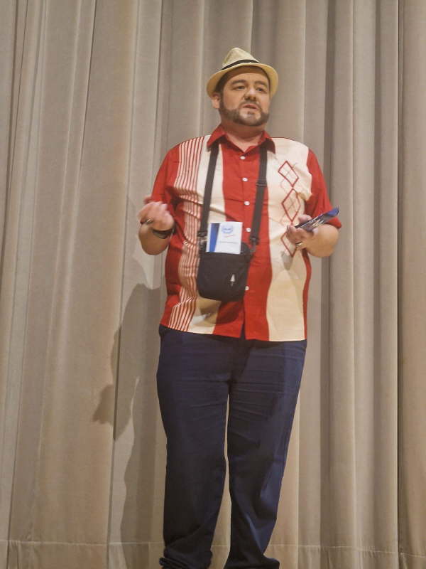 315b18fa-bbeb-4703-a3df-cc66646fbba8